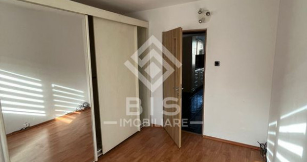 ÎNCHIRIERE: 3 Camere – Pet-Friendly – Etaj 2 – Zon...