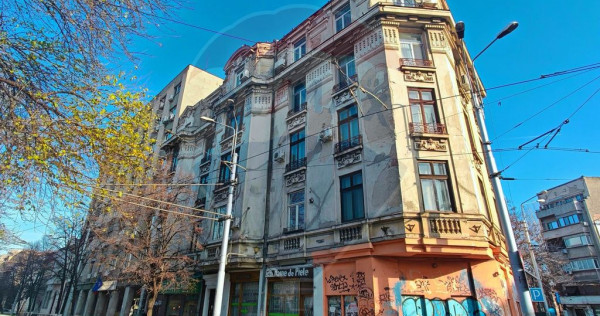 Apartament 4 camere - zona Universitate - Cavafii Vechi