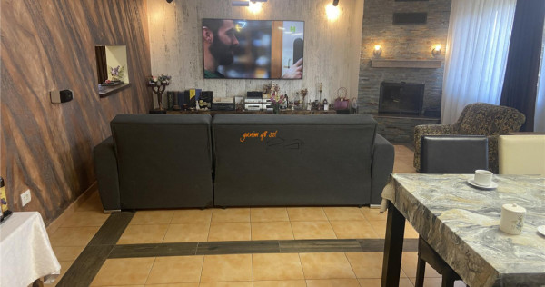 Casa de vanzate in Campineanca , parter etaj, 360 mp utili ,