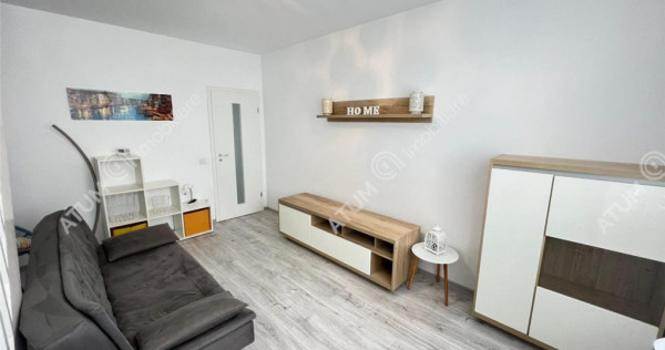 Apartament 2 camere si mansarda balcon parcare zona Calea Ci