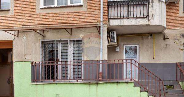 Spațiu comercial 36 mp cu intrare si contorizare separat...