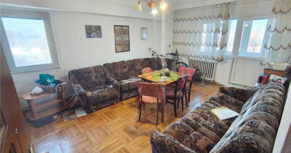 Apartament 4 camere Nicolina - Rond Vechi