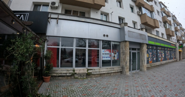 Spațiu Comercial Premium &icirc;n Centru &ndash; Fațadă din Sticl?