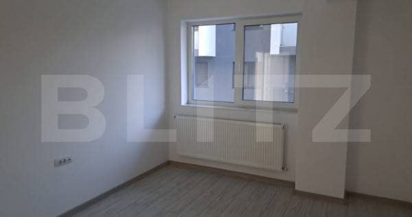 V&acirc;nzare apartament 3 camere decomandat