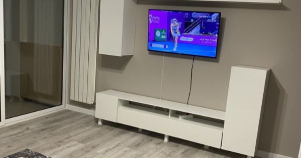 Garsoniera zona Berceni