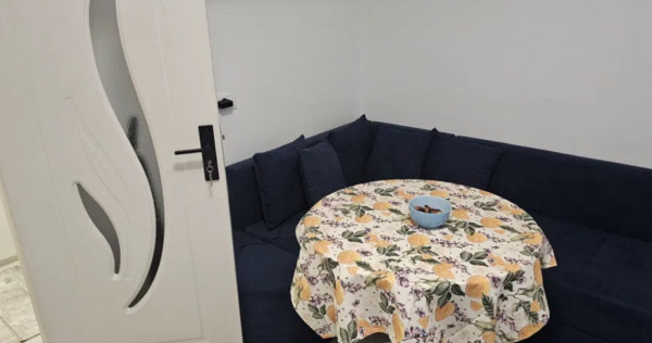 Apartament 2 camere, decomandat - zona Tractorul