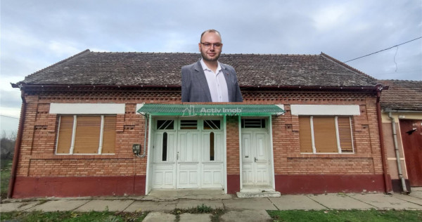 Berliste, Casa pt 2 Familii, la Sosea, Pret Negociabil