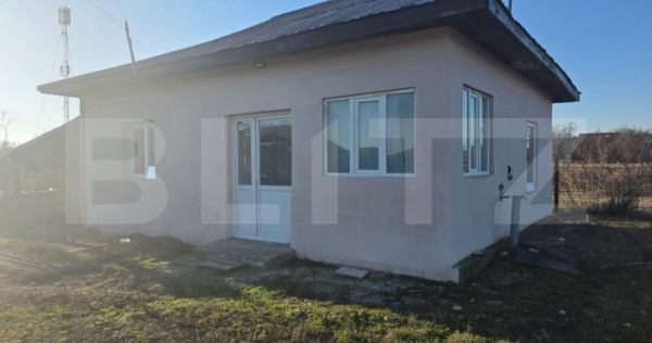 Casa de vanzare, 60 mp, Targoviste- Exterior Vest