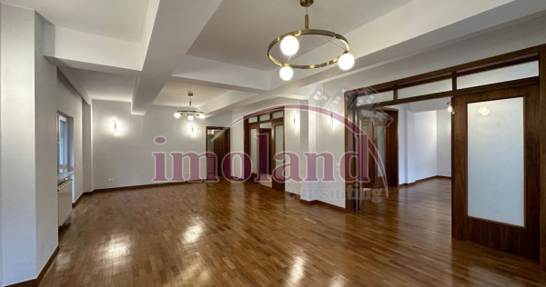 Inchiriere - 4 camere renovate integral - Primaverii