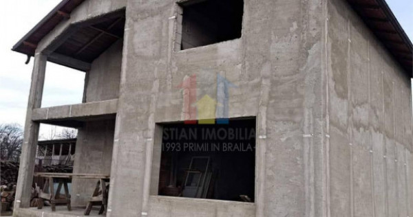 VILA P 1 ,195mp utili, la 18 km de Braila Teren 1700mp