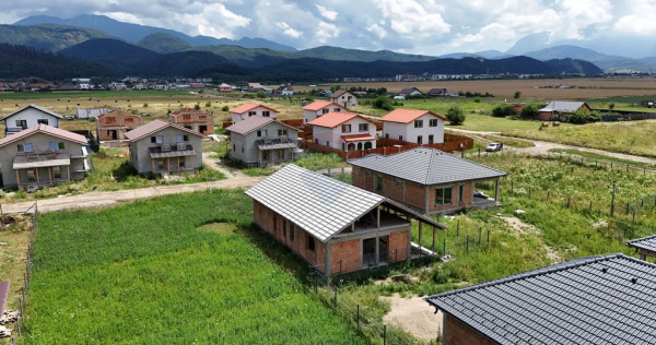 Comision 0! Casă la Roșu + Teren 500 mp &ndash; Cristian - ...