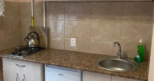 Garsoniera zona 13 Septembrie