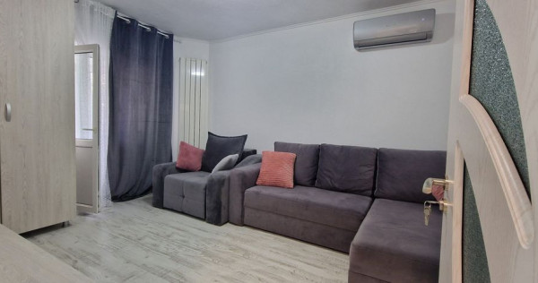 Faleza Nord garsoniera decomandata de inchiriat pe termen...