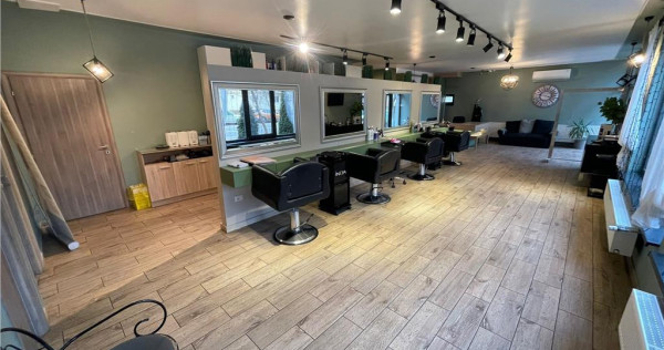 Salon Boca Chica inchiriaza camera MANICHIURA