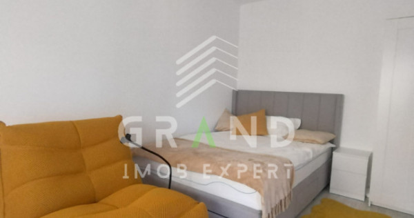 Garsonieră de inchiriat - intimă și bine compartimentată