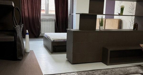 Garsonieră superbă 46 m bloc 2010 Traian