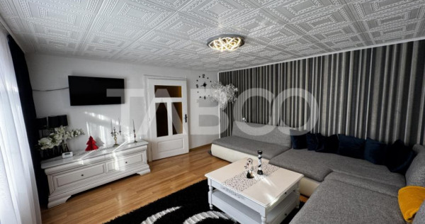 Casa individuala cu 3 camere garaj si filigorie in Cristian