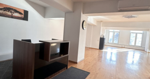 SPATIU BIROURI IN ZONA EROILOR - GROZAVESTI