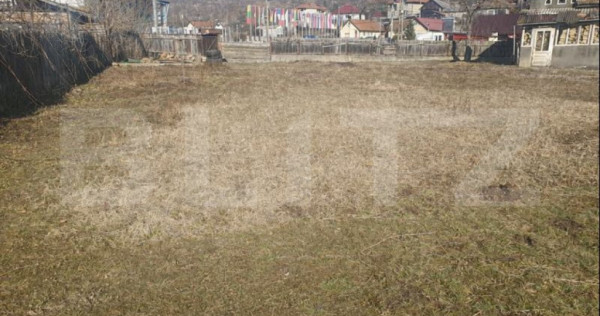 Teren intravilan 737 mp, utilități complete, zonă linișt