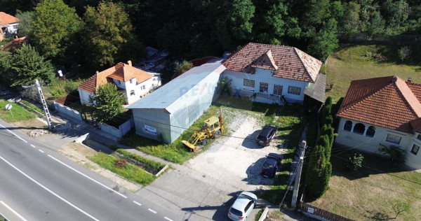 Spatiu comercial si casa de vanzare in Furnicosi.