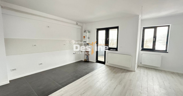 Pașcani Apartament 1 camere, 44mp, centrala proprie, etaj 1