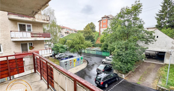 FILM!Decomandat,2bai,2balcoane,etaj1, parcare in curte,mobil