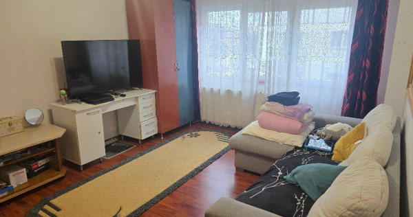 Vand apartament cu 3 camere decomandat in Deva, Eminescu (Profi),et 1