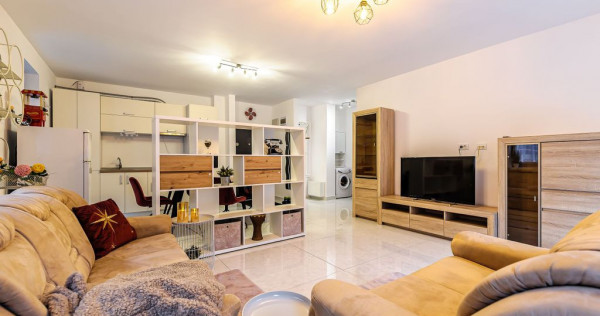 Apartament ultracentral &icirc;n bloc nou, 2 camere cu terasa proprie
