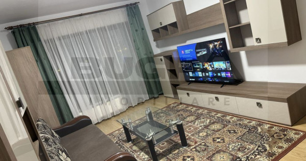 Apartament de 3 camere, modern, 77mp, parcare zona Pod IRA