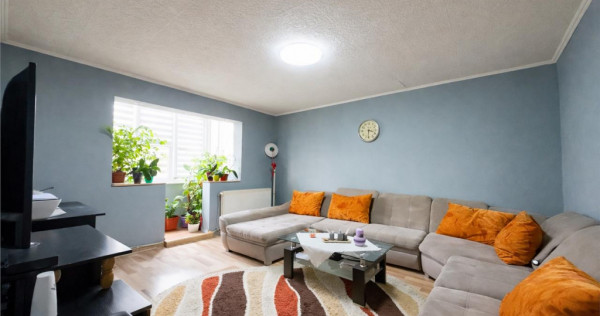 LIVE! Camin decomandat,4 camere,2 bai, conditii apreciabile,