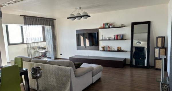 Apartament 2 camere, vedere frontală catre mare, situat in