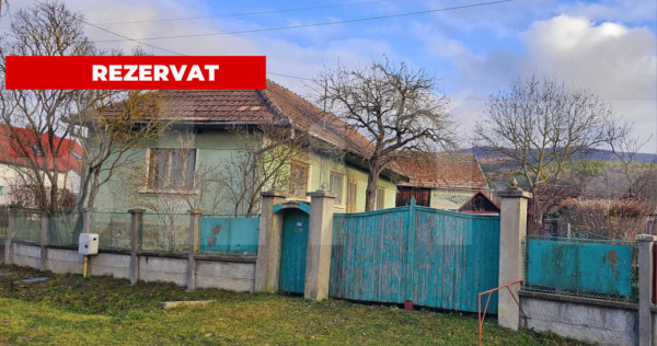 Casa de caramida in Bicfalau