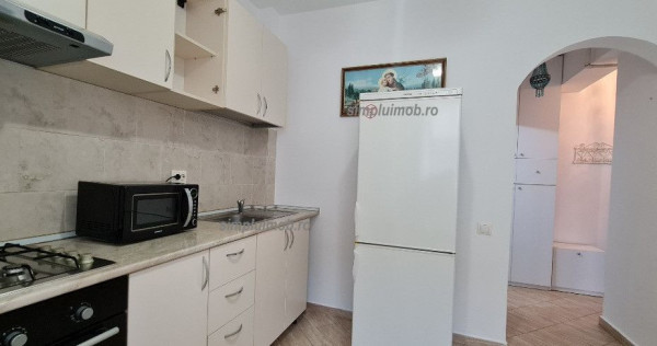 Garsoniera 1 Decembrie Bloc Nou 6 minute de metrou