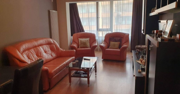 De vanzare &ndash; Apartament 3 camere | Complex Vega, Strada...