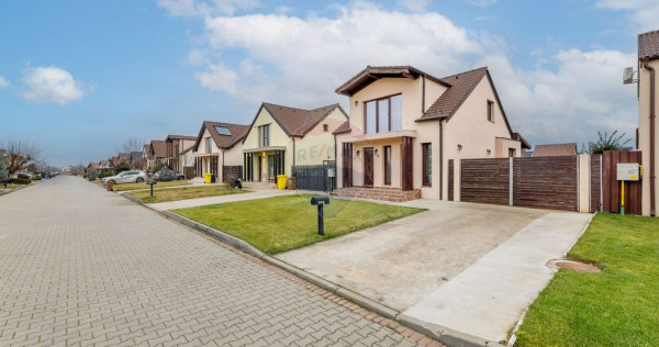 Casă cu 4 camere de v&acirc;nzare &icirc;n cartierul Westfileld Arad