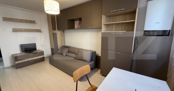 Garsoniera, moderna, zona străzii Primaverii