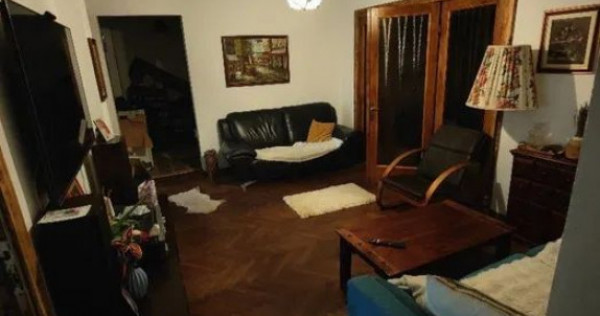 Ultracentral-apartament 4 camere 95 mp