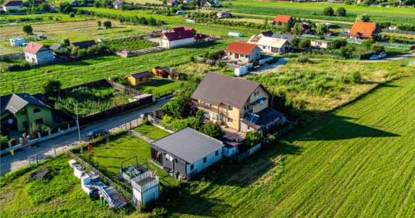 Rezidenta mobilata si echipata, cu lumina naturala, verdeata