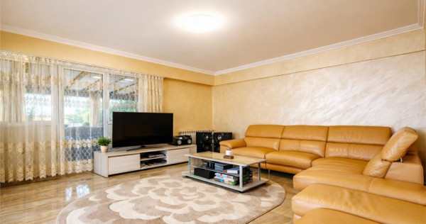 Rezidenta mobilata si echipata, cu lumina naturala, verdeata