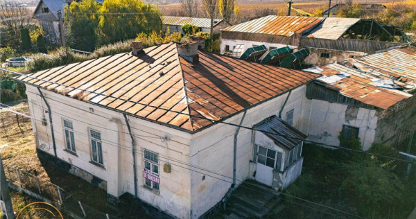 FILM! Domeniu de 4.000 mp intravilan casa boiereasca autent