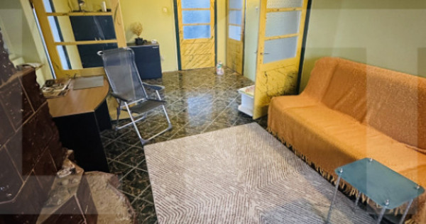 Apartament 4 camere, 100 mp utili, zona Gradiste