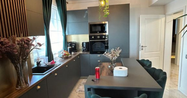 Apartament 3 camere zona Elvila