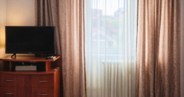 Apartament cu două camere zona Cetății