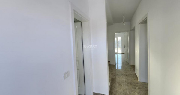 Casa individuala , 4 camere , 2 bai , zona MIROSLAVA-VALEA U