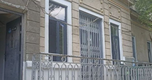 4 camere in vila | Cismigiu | terasa 10 mp + 2 boxe