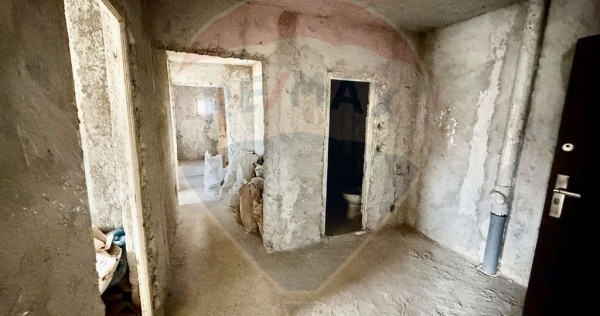 Apartament cu 4 camere