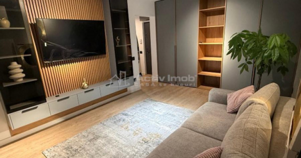Apartament de 3 camere decomandat - 2 bai - mobilat si utila