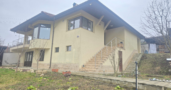 Vand casa in Deva, D+P, zona Zavoi, partea de jos, din anul 2017