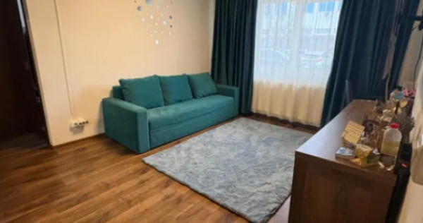 Apartament 2 camere, semidecomandat - zona Bartolomeu