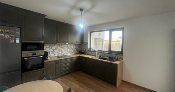 Casă modernă P+E, 150 mp utili, teren 510 mp, mobilată co